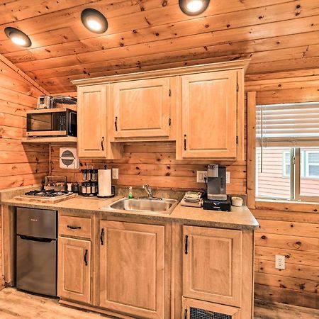Beautiful New Bern Studio Cabin With Fire Pit! Buitenkant foto