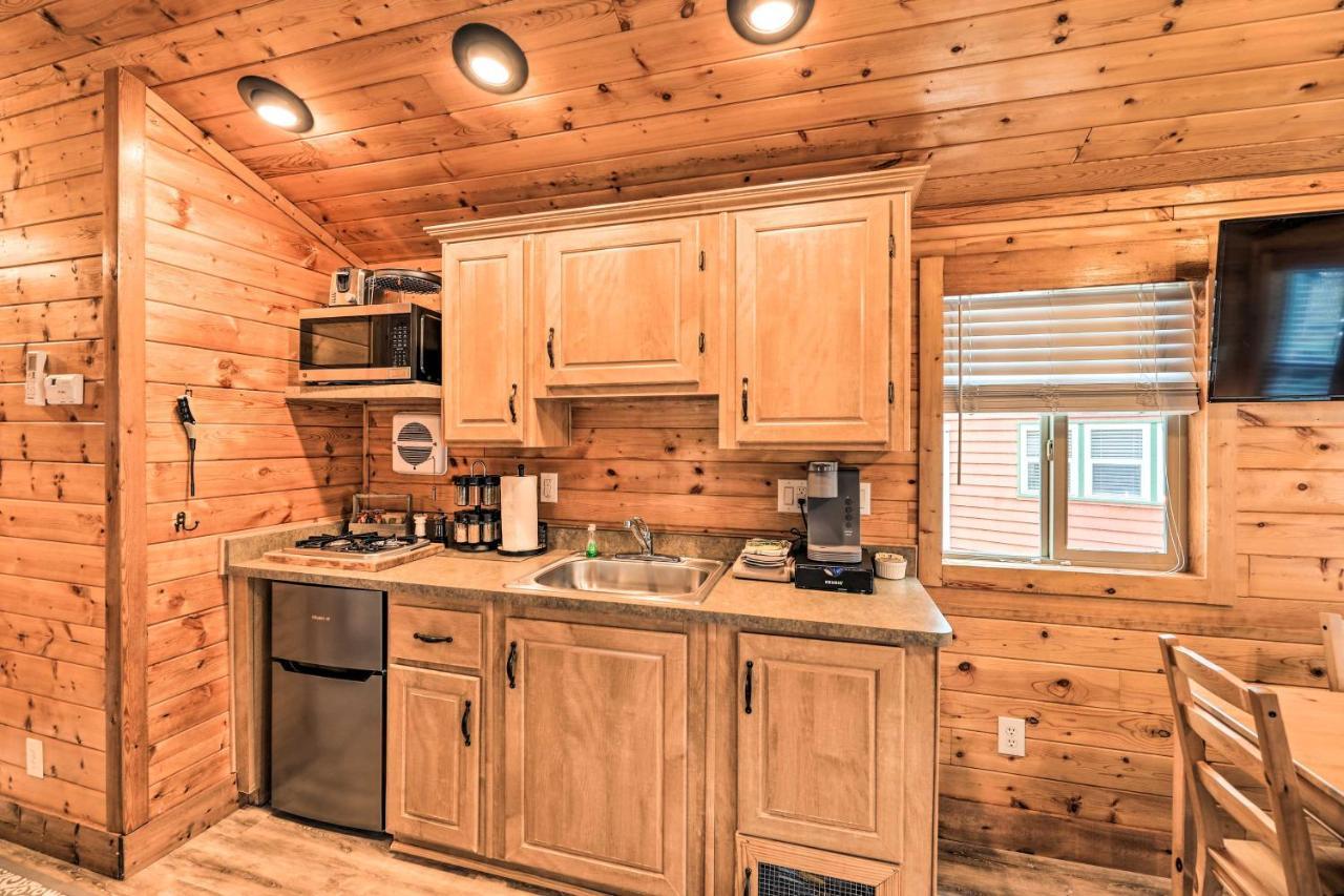 Beautiful New Bern Studio Cabin With Fire Pit! Buitenkant foto