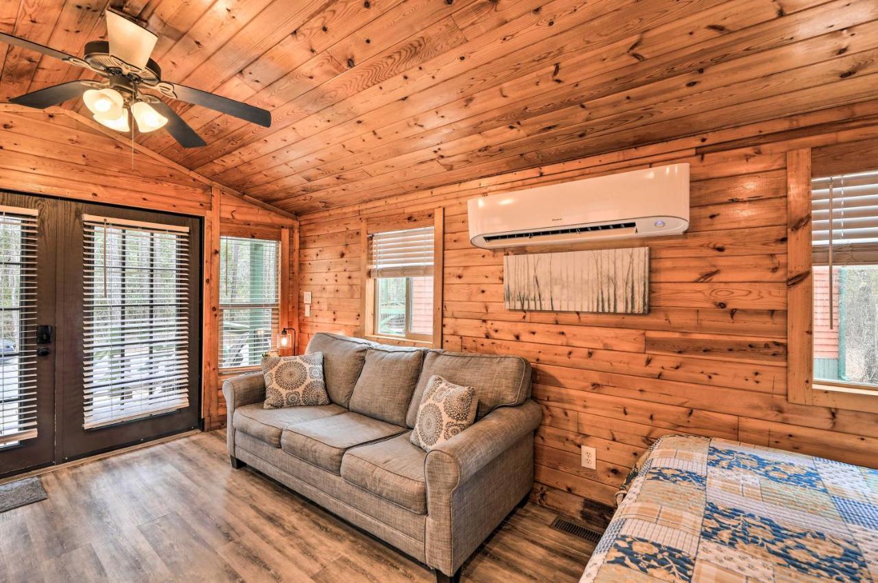 Beautiful New Bern Studio Cabin With Fire Pit! Buitenkant foto
