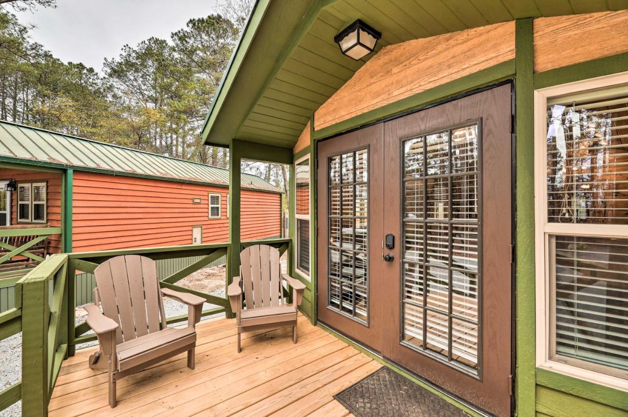 Beautiful New Bern Studio Cabin With Fire Pit! Buitenkant foto