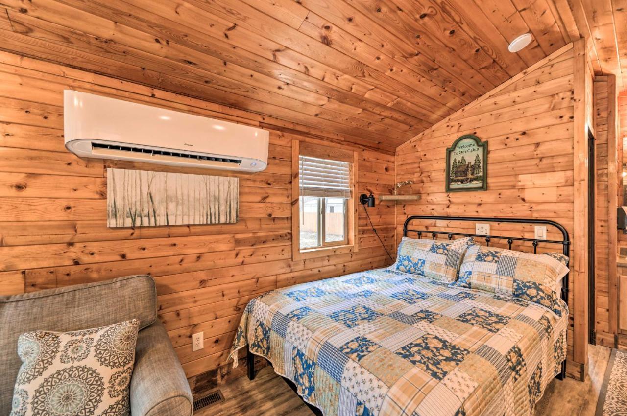 Beautiful New Bern Studio Cabin With Fire Pit! Buitenkant foto